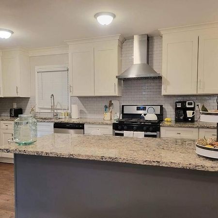 Refreshed!! Private 4Brms 2 Bath - 2 King Beds!! Villa Smyrna Exterior foto