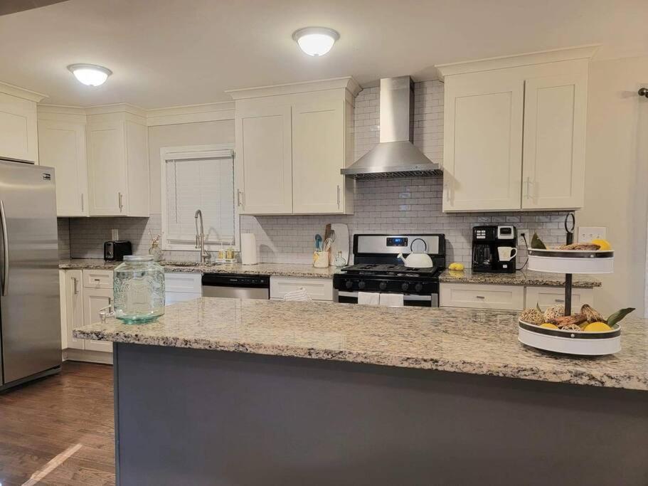 Refreshed!! Private 4Brms 2 Bath - 2 King Beds!! Villa Smyrna Exterior foto