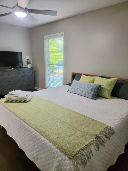 Refreshed!! Private 4Brms 2 Bath - 2 King Beds!! Villa Smyrna Exterior foto